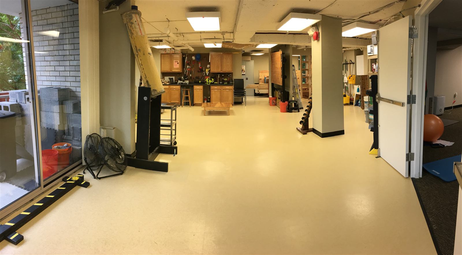 Work-simulation floor — Alexandria